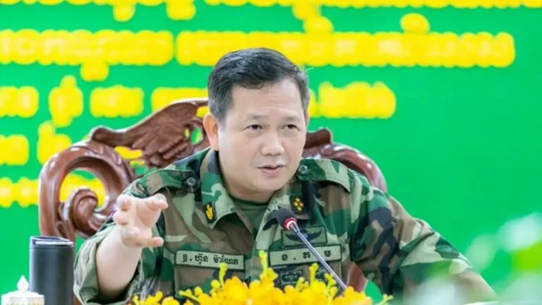 洪玛内警告泰国不得侵犯柬埔寨“红线”